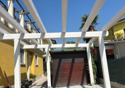 Arredi outdoor su misura a Verona – Soluzioni per giardini e terrazze, pergola in legno Verona