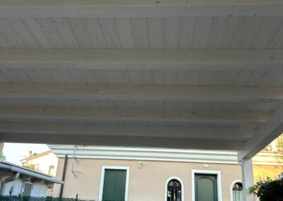 Arredi outdoor su misura a Verona – Soluzioni per giardini e terrazze, pergola in legno Verona