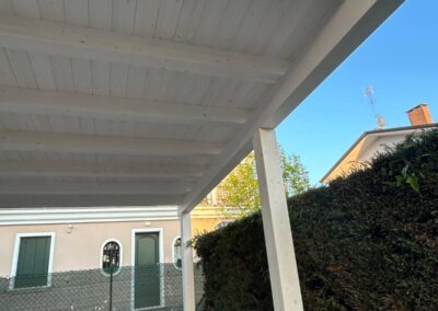 Arredi outdoor su misura a Verona – Soluzioni per giardini e terrazze, pergola in legno Verona