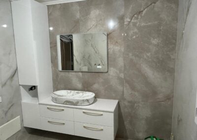 arredo bagno su misura Verona, mobili bagno su misura Verona, arredamenti bagno Verona, progetto bagno personalizzato Verona