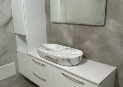 arredo bagno su misura Verona, mobili bagno su misura Verona, arredamenti bagno Verona, progetto bagno personalizzato Verona