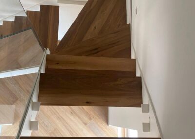 Scale in legno su misura a Verona – Mattemi