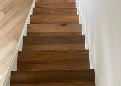 Scale in legno su misura a Verona – Mattemi