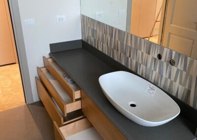 arredo bagno su misura Verona, mobili bagno su misura Verona, arredamenti bagno Verona, progetto bagno personalizzato Verona